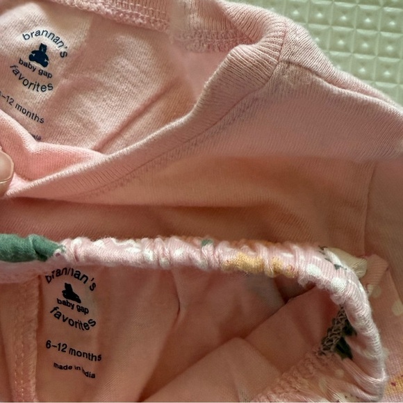 Baby Gap|Baby girl Pink Dinosaur Kids Pajamas short sleeve tee & leggings pants• - Picture 4 of 4